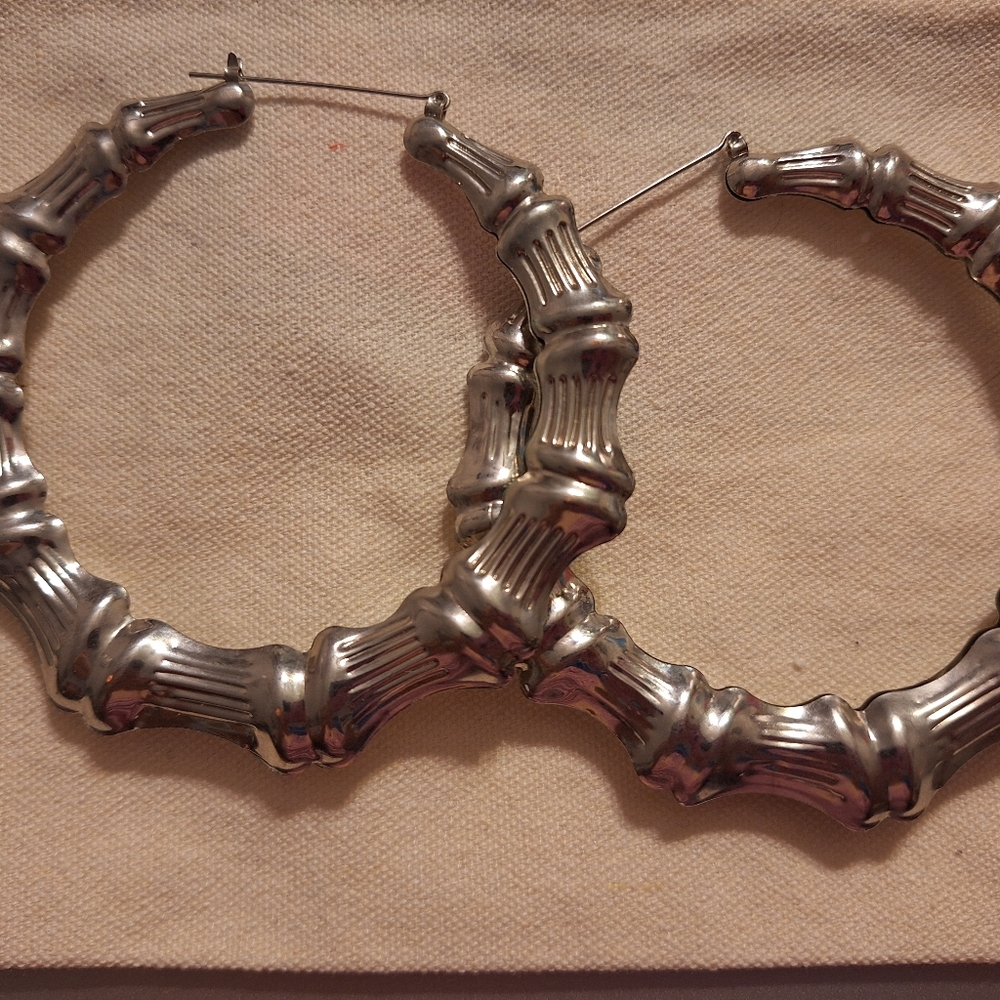 JLO earrings over sized
